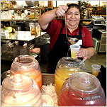 Tortillas Like Mam�’s, but This Is No Bodega
